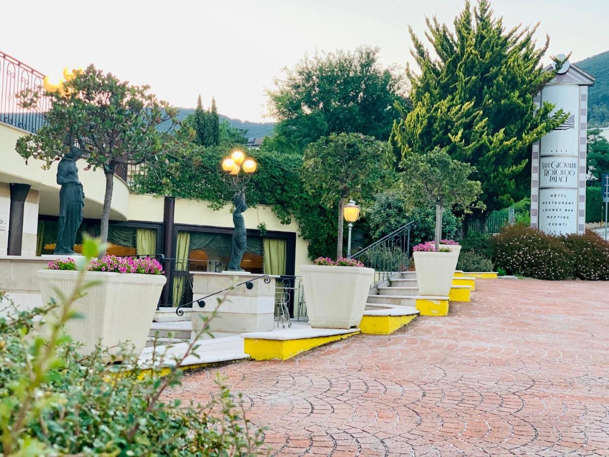 San Giovanni Rotondo Palace - Alihotels מראה חיצוני תמונה
