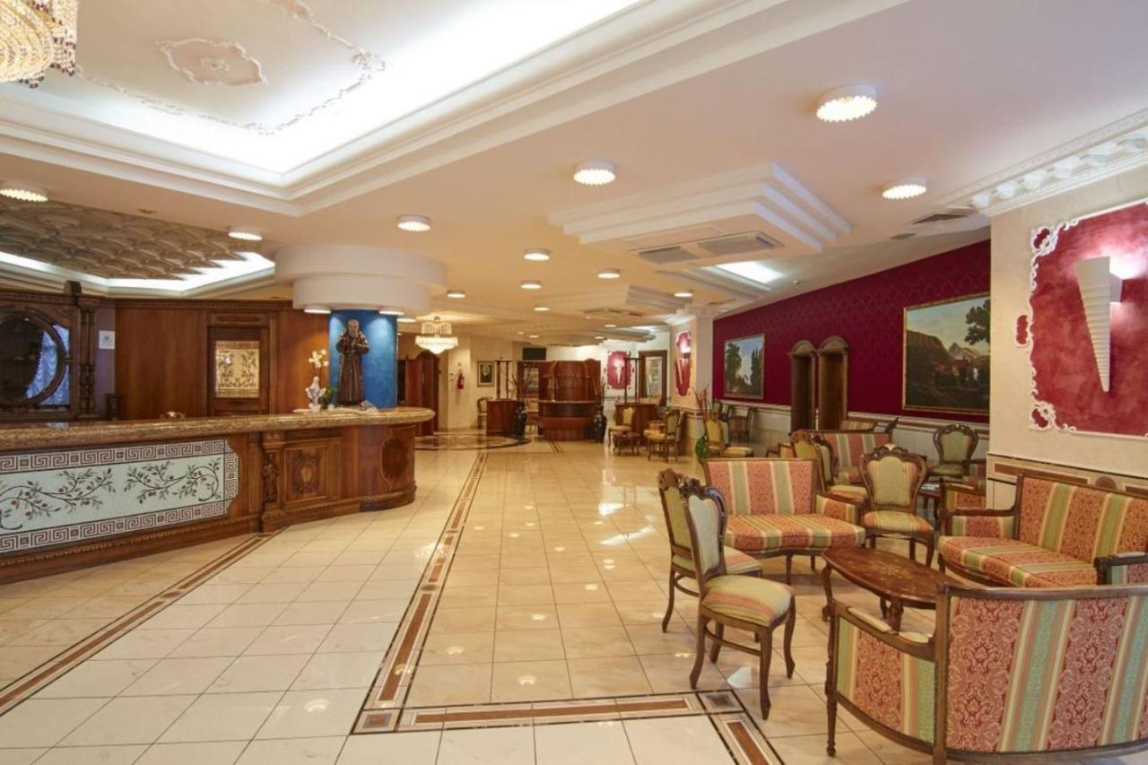 San Giovanni Rotondo Palace - Alihotels מראה חיצוני תמונה