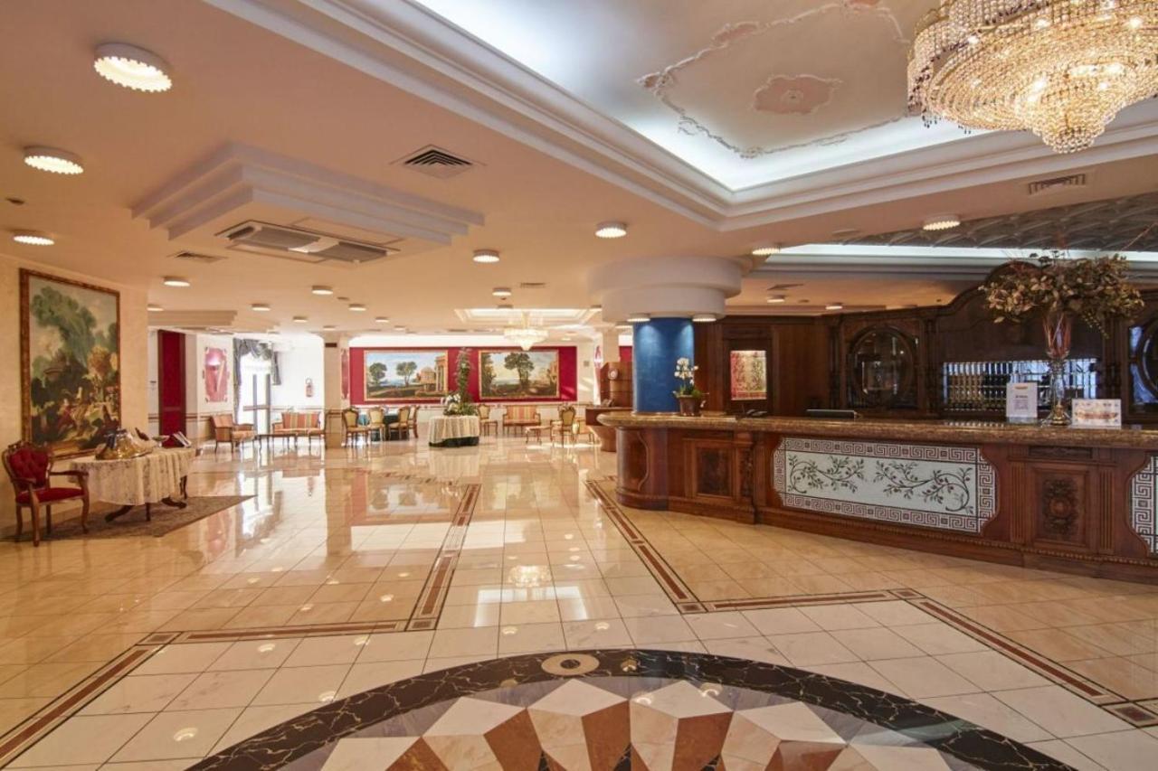 San Giovanni Rotondo Palace - Alihotels מראה חיצוני תמונה