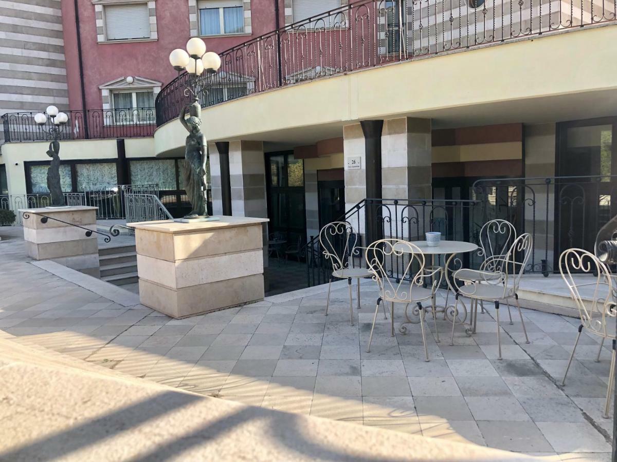 San Giovanni Rotondo Palace - Alihotels מראה חיצוני תמונה